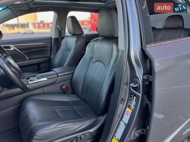 Серый Лексус РХ, объемом двигателя 3.46 л и пробегом 35 тыс. км за 39900 $, фото 11 на Automoto.ua