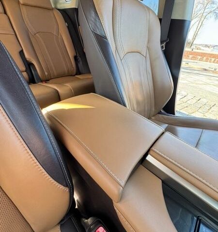 Сірий Лексус РХ, об'ємом двигуна 2 л та пробігом 97 тис. км за 32555 $, фото 54 на Automoto.ua