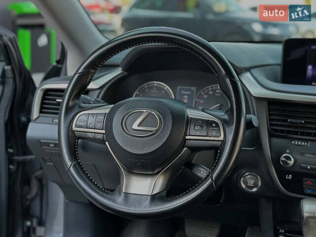 Сірий Лексус РХ, об'ємом двигуна 2 л та пробігом 112 тис. км за 32499 $, фото 13 на Automoto.ua