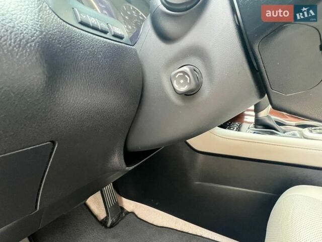 Серый Лексус РХ, объемом двигателя 3.46 л и пробегом 110 тыс. км за 39500 $, фото 60 на Automoto.ua