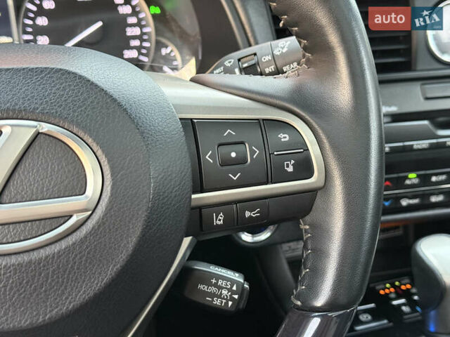 Лексус РХ 2018 в Киеве на Automoto.ua Серый Лексус РХ, объемом двигателя 3.46 л и пробегом 35 тыс. км за 44500 $, фото 24 на Automoto.ua