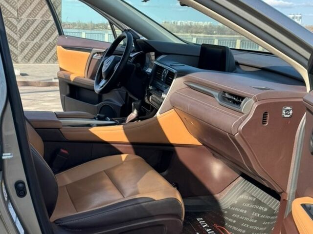 Сірий Лексус РХ, об'ємом двигуна 2 л та пробігом 97 тис. км за 32333 $, фото 36 на Automoto.ua