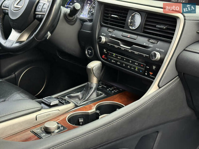 Сірий Лексус РХ, об'ємом двигуна 3.46 л та пробігом 220 тис. км за 31500 $, фото 35 на Automoto.ua