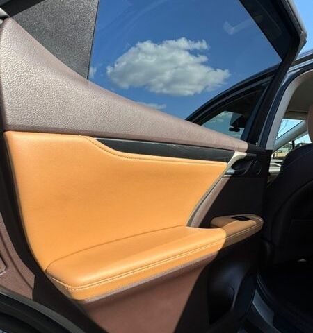 Сірий Лексус РХ, об'ємом двигуна 2 л та пробігом 97 тис. км за 32555 $, фото 60 на Automoto.ua