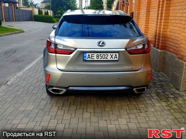 Сірий Лексус РХ, об'ємом двигуна 2 л та пробігом 84 тис. км за 35000 $, фото 1 на Automoto.ua
