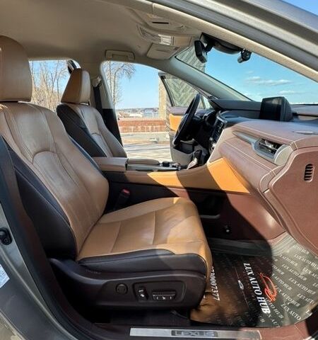 Сірий Лексус РХ, об'ємом двигуна 2 л та пробігом 97 тис. км за 32555 $, фото 32 на Automoto.ua