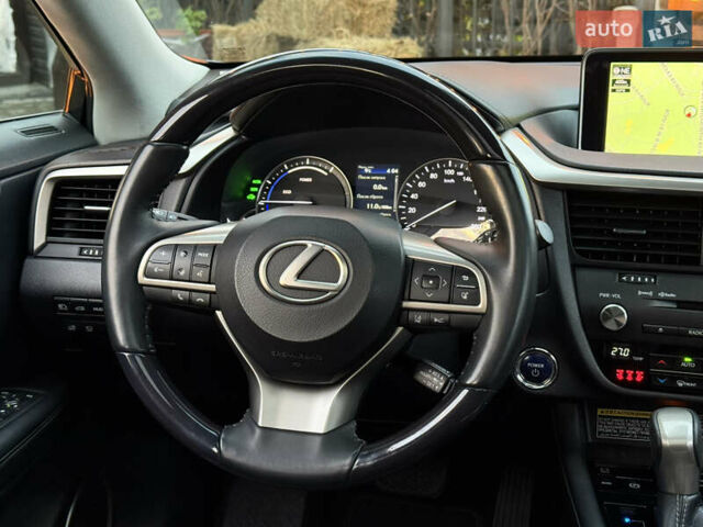 Лексус РХ 2018 в Киеве на Automoto.ua Серый Лексус РХ, объемом двигателя 3.46 л и пробегом 35 тыс. км за 44500 $, фото 16 на Automoto.ua