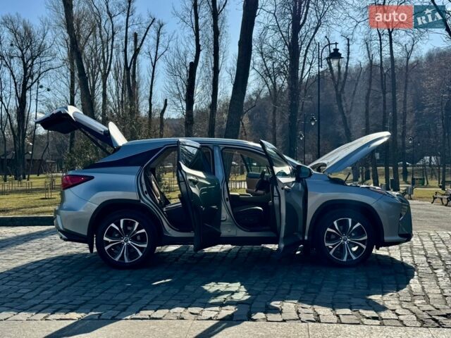 Сірий Лексус РХ, об'ємом двигуна 2 л та пробігом 97 тис. км за 32333 $, фото 79 на Automoto.ua