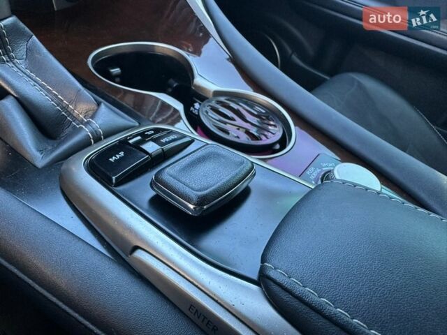 Сірий Лексус РХ, об'ємом двигуна 3.46 л та пробігом 89 тис. км за 34900 $, фото 26 на Automoto.ua