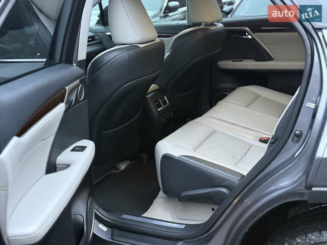 Сірий Лексус РХ, об'ємом двигуна 3.46 л та пробігом 123 тис. км за 33900 $, фото 27 на Automoto.ua