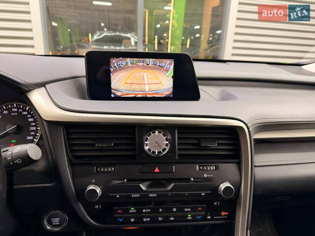 Серый Лексус РХ, объемом двигателя 2 л и пробегом 146 тыс. км за 28500 $, фото 24 на Automoto.ua