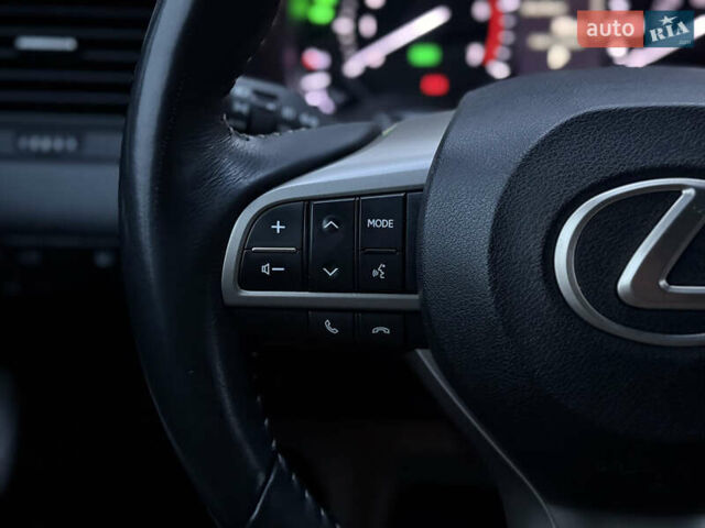 Сірий Лексус РХ, об'ємом двигуна 3.46 л та пробігом 123 тис. км за 33900 $, фото 13 на Automoto.ua