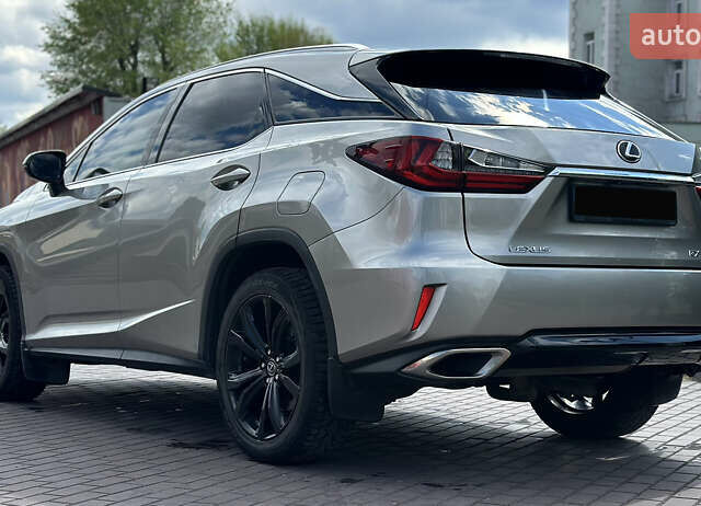 Сірий Лексус РХ, об'ємом двигуна 2 л та пробігом 133 тис. км за 27300 $, фото 21 на Automoto.ua