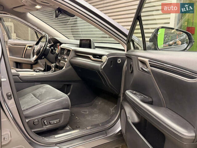 Серый Лексус РХ, объемом двигателя 2 л и пробегом 146 тыс. км за 28500 $, фото 18 на Automoto.ua