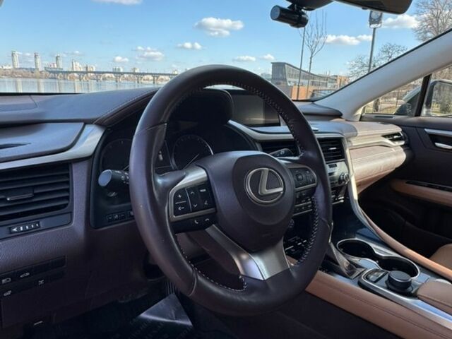Сірий Лексус РХ, об'ємом двигуна 2 л та пробігом 97 тис. км за 32333 $, фото 59 на Automoto.ua