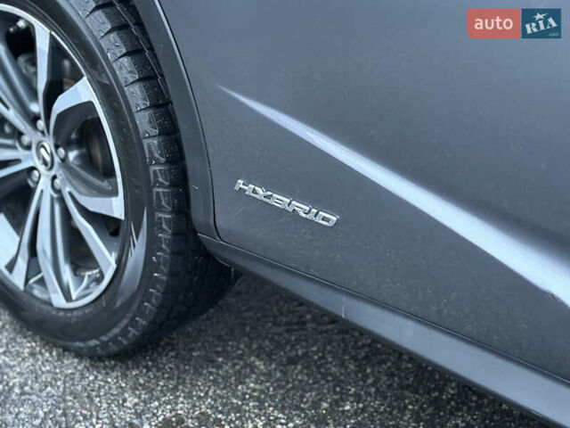 Сірий Лексус РХ, об'ємом двигуна 3.46 л та пробігом 123 тис. км за 33900 $, фото 16 на Automoto.ua