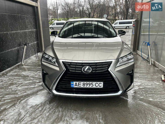Серый Лексус РХ, объемом двигателя 2 л и пробегом 105 тыс. км за 33000 $, фото 5 на Automoto.ua