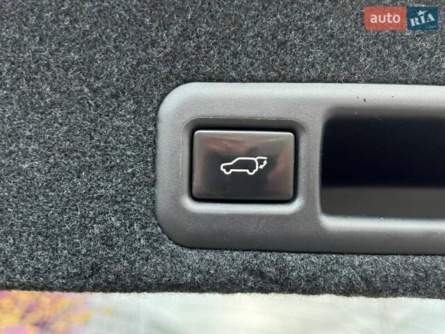 Лексус РХ 2018 в Киеве на Automoto.ua Серый Лексус РХ, объемом двигателя 2 л и пробегом 146 тыс. км за 32990 $, фото 34 на Automoto.ua