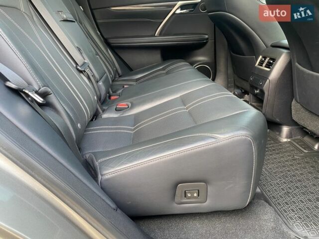 Серый Лексус РХ, объемом двигателя 3.46 л и пробегом 104 тыс. км за 37998 $, фото 30 на Automoto.ua