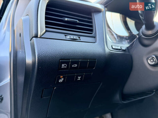 Серый Лексус РХ, объемом двигателя 2 л и пробегом 149 тыс. км за 30000 $, фото 11 на Automoto.ua