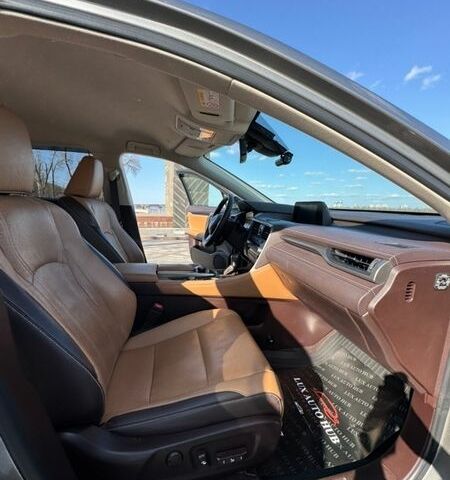 Сірий Лексус РХ, об'ємом двигуна 2 л та пробігом 97 тис. км за 32555 $, фото 52 на Automoto.ua