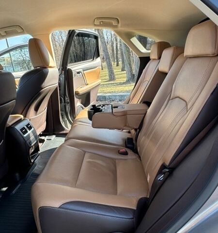 Сірий Лексус РХ, об'ємом двигуна 2 л та пробігом 97 тис. км за 32555 $, фото 114 на Automoto.ua