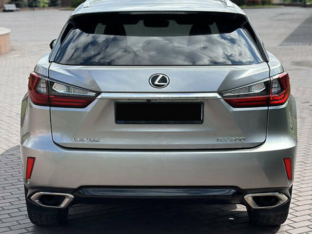 Сірий Лексус РХ, об'ємом двигуна 2 л та пробігом 133 тис. км за 27300 $, фото 19 на Automoto.ua