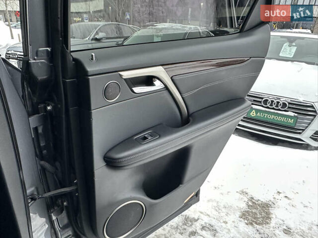Сірий Лексус РХ, об'ємом двигуна 3.46 л та пробігом 89 тис. км за 35000 $, фото 40 на Automoto.ua