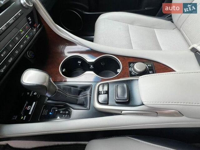 Серый Лексус РХ, объемом двигателя 3.46 л и пробегом 110 тыс. км за 39500 $, фото 65 на Automoto.ua
