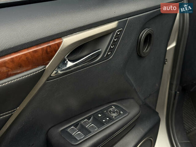 Сірий Лексус РХ, об'ємом двигуна 3.46 л та пробігом 220 тис. км за 31500 $, фото 23 на Automoto.ua