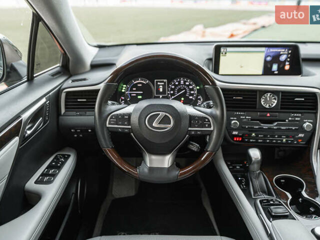 Лексус РХ 2018 в Одессе на Automoto.ua Серый Лексус РХ, объемом двигателя 3.46 л и пробегом 94 тыс. км за 35900 $, фото 48 на Automoto.ua