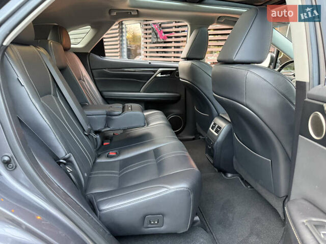 Лексус РХ 2018 в Киеве на Automoto.ua Серый Лексус РХ, объемом двигателя 3.46 л и пробегом 35 тыс. км за 44500 $, фото 10 на Automoto.ua