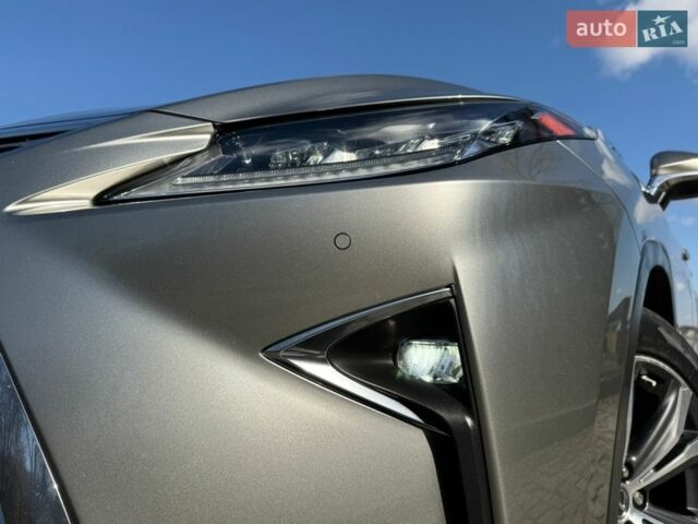 Сірий Лексус РХ, об'ємом двигуна 2 л та пробігом 97 тис. км за 32555 $, фото 91 на Automoto.ua
