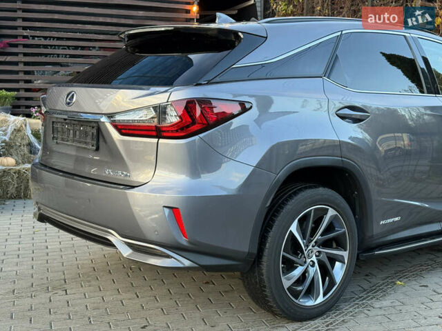 Лексус РХ 2018 в Киеве на Automoto.ua Серый Лексус РХ, объемом двигателя 3.46 л и пробегом 35 тыс. км за 44500 $, фото 7 на Automoto.ua