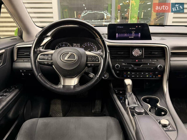 Серый Лексус РХ, объемом двигателя 2 л и пробегом 146 тыс. км за 28500 $, фото 20 на Automoto.ua