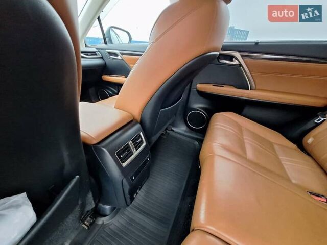 Сірий Лексус РХ, об'ємом двигуна 3.46 л та пробігом 104 тис. км за 47500 $, фото 12 на Automoto.ua
