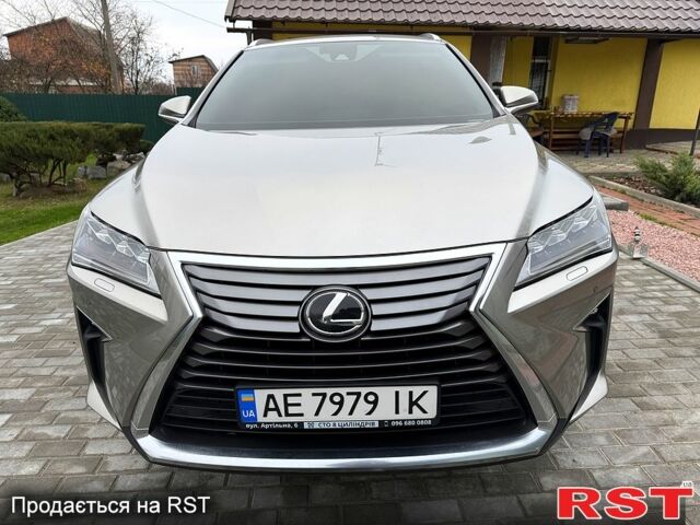 Сірий Лексус РХ, об'ємом двигуна 2 л та пробігом 77 тис. км за 38900 $, фото 3 на Automoto.ua