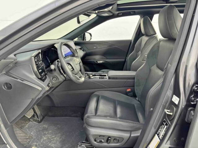 Серый Лексус РХ, объемом двигателя 2.5 л и пробегом 46 тыс. км за 12000 $, фото 10 на Automoto.ua