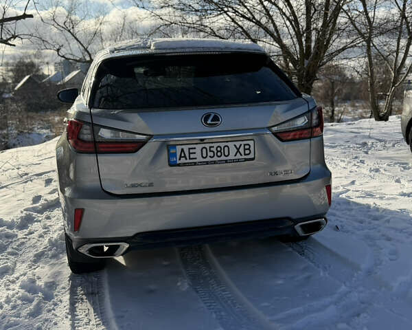 Сірий Лексус РХ, об'ємом двигуна 2 л та пробігом 144 тис. км за 30000 $, фото 8 на Automoto.ua