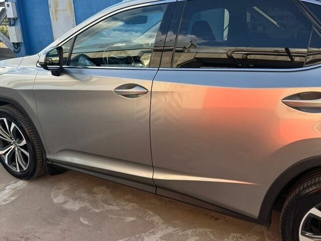 Сірий Лексус РХ, об'ємом двигуна 2 л та пробігом 125 тис. км за 38000 $, фото 10 на Automoto.ua