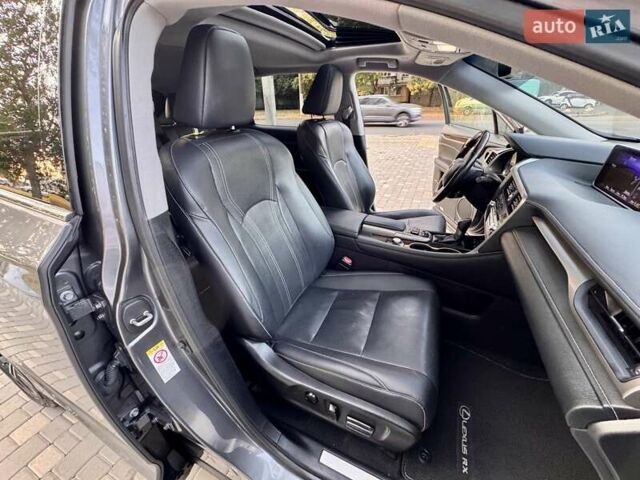 Серый Лексус РХ, объемом двигателя 3.46 л и пробегом 79 тыс. км за 35900 $, фото 48 на Automoto.ua