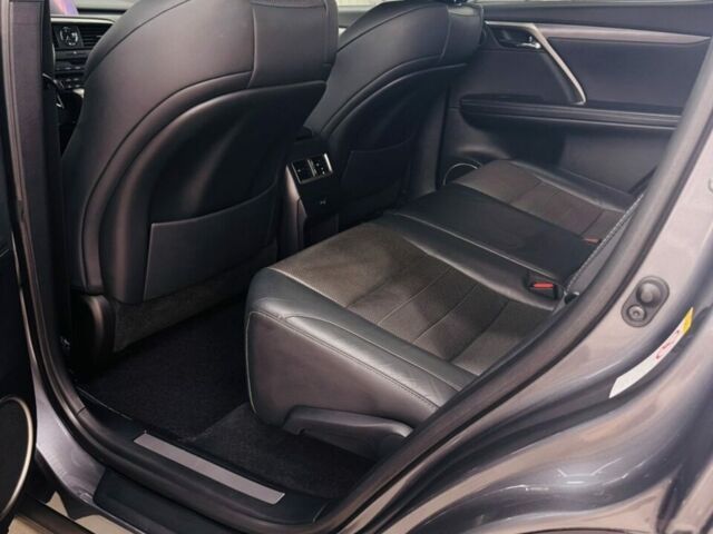 Серый Лексус РХ, объемом двигателя 3.46 л и пробегом 45 тыс. км за 47800 $, фото 11 на Automoto.ua