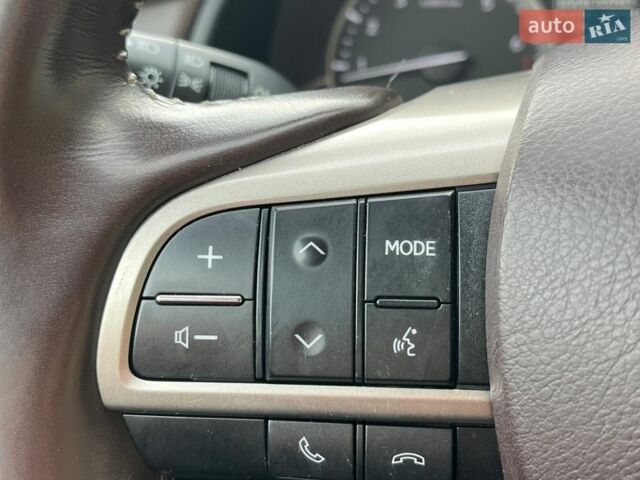 Серый Лексус РХ, объемом двигателя 3.46 л и пробегом 200 тыс. км за 35905 $, фото 29 на Automoto.ua