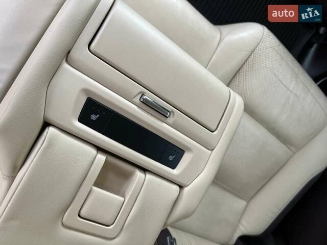 Серый Лексус РХ, объемом двигателя 3.46 л и пробегом 200 тыс. км за 35905 $, фото 11 на Automoto.ua