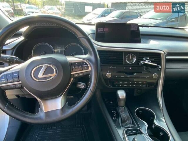 Лексус РХ 2019 у Дніпро (Дніпропетровську) на Automoto.ua Сірий Лексус РХ, об'ємом двигуна 2 л та пробігом 142 тис. км за 33000 $, фото 6 на Automoto.ua