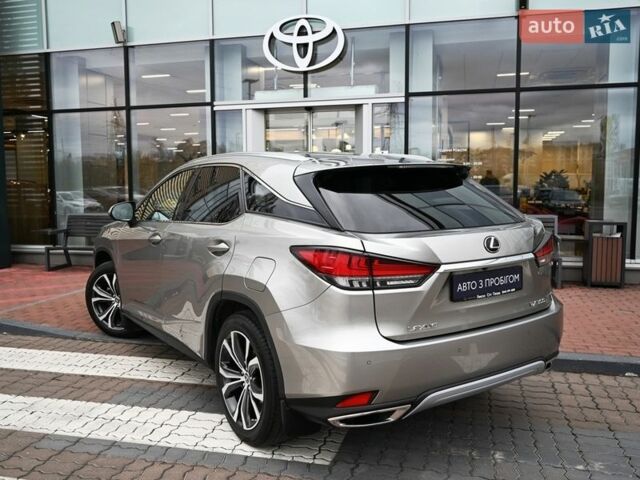 Сірий Лексус РХ, об'ємом двигуна 2 л та пробігом 72 тис. км за 37783 $, фото 1 на Automoto.ua