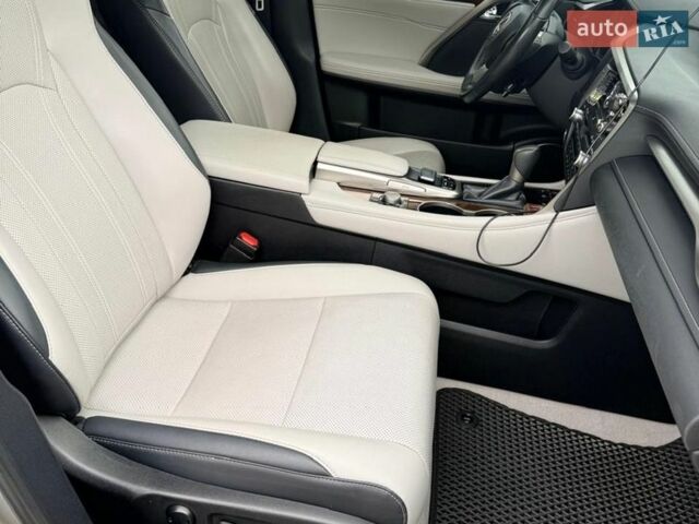 Серый Лексус РХ, объемом двигателя 3.5 л и пробегом 61 тыс. км за 41300 $, фото 9 на Automoto.ua