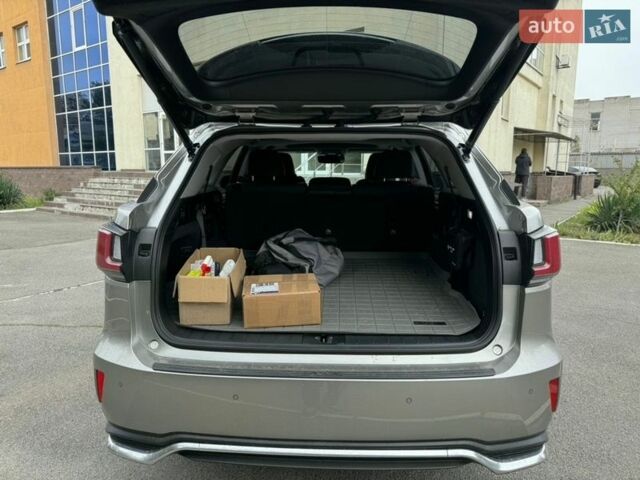 Серый Лексус РХ, объемом двигателя 3.46 л и пробегом 81 тыс. км за 39990 $, фото 10 на Automoto.ua