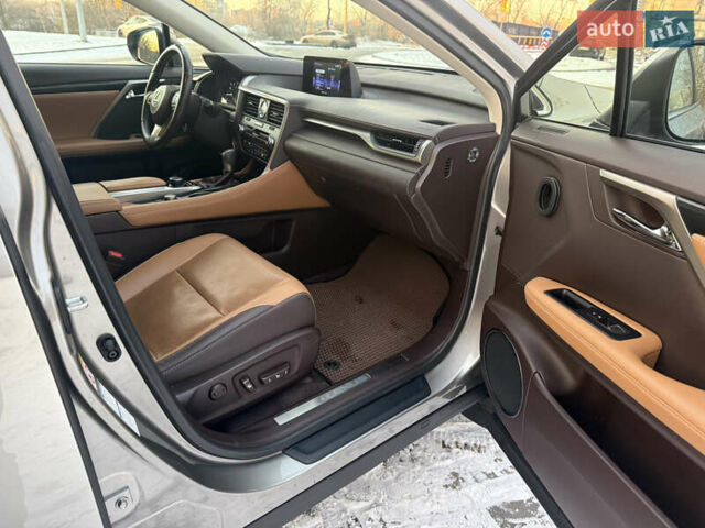 Сірий Лексус РХ, об'ємом двигуна 2 л та пробігом 83 тис. км за 43500 $, фото 13 на Automoto.ua