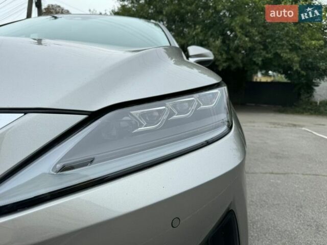 Серый Лексус РХ, объемом двигателя 3.46 л и пробегом 81 тыс. км за 39990 $, фото 2 на Automoto.ua